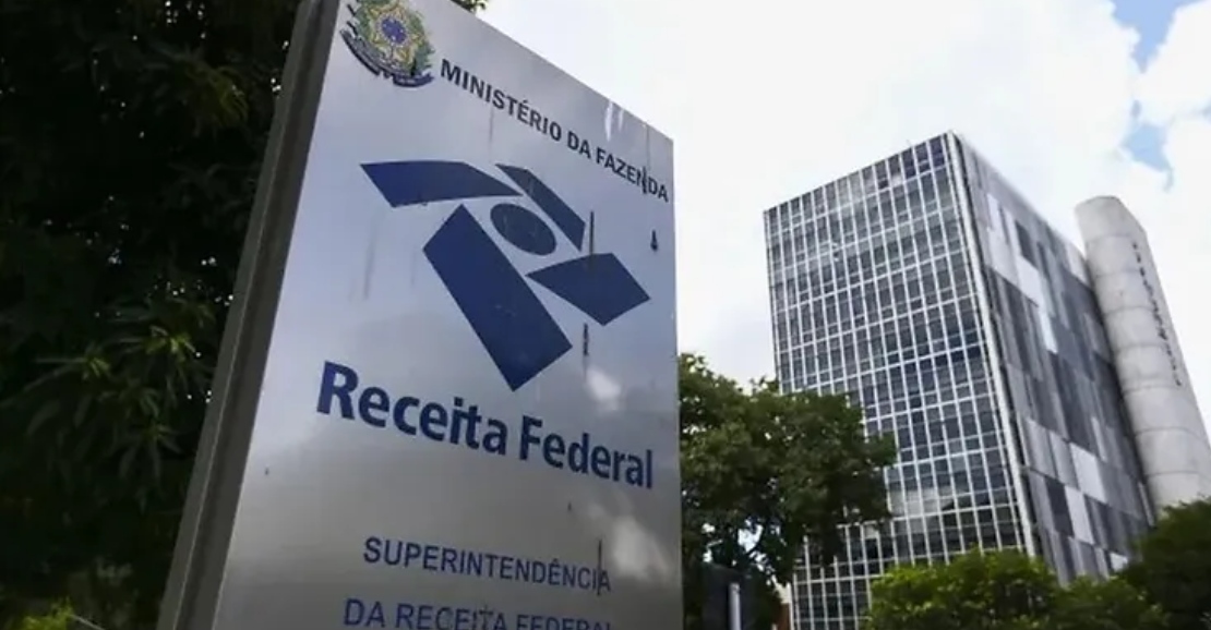 Reforma Tributária prevê imposto automático na hora da compra, mas bancos temem prazo apertado