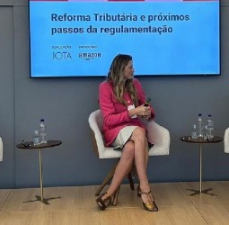 Deputado Hauly participa de debate sobre regulamentação da reforma tributária na casa JOTA
