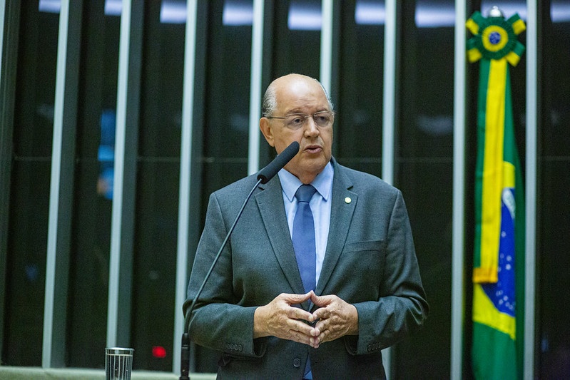 Hauly comemora aprovação de regras mais duras para punir devedores contumazes