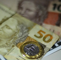 Fim do Dinheiro: Projeto de lei propõe CBDC do real e rastreamento total de transações por CPF ou CNPJ